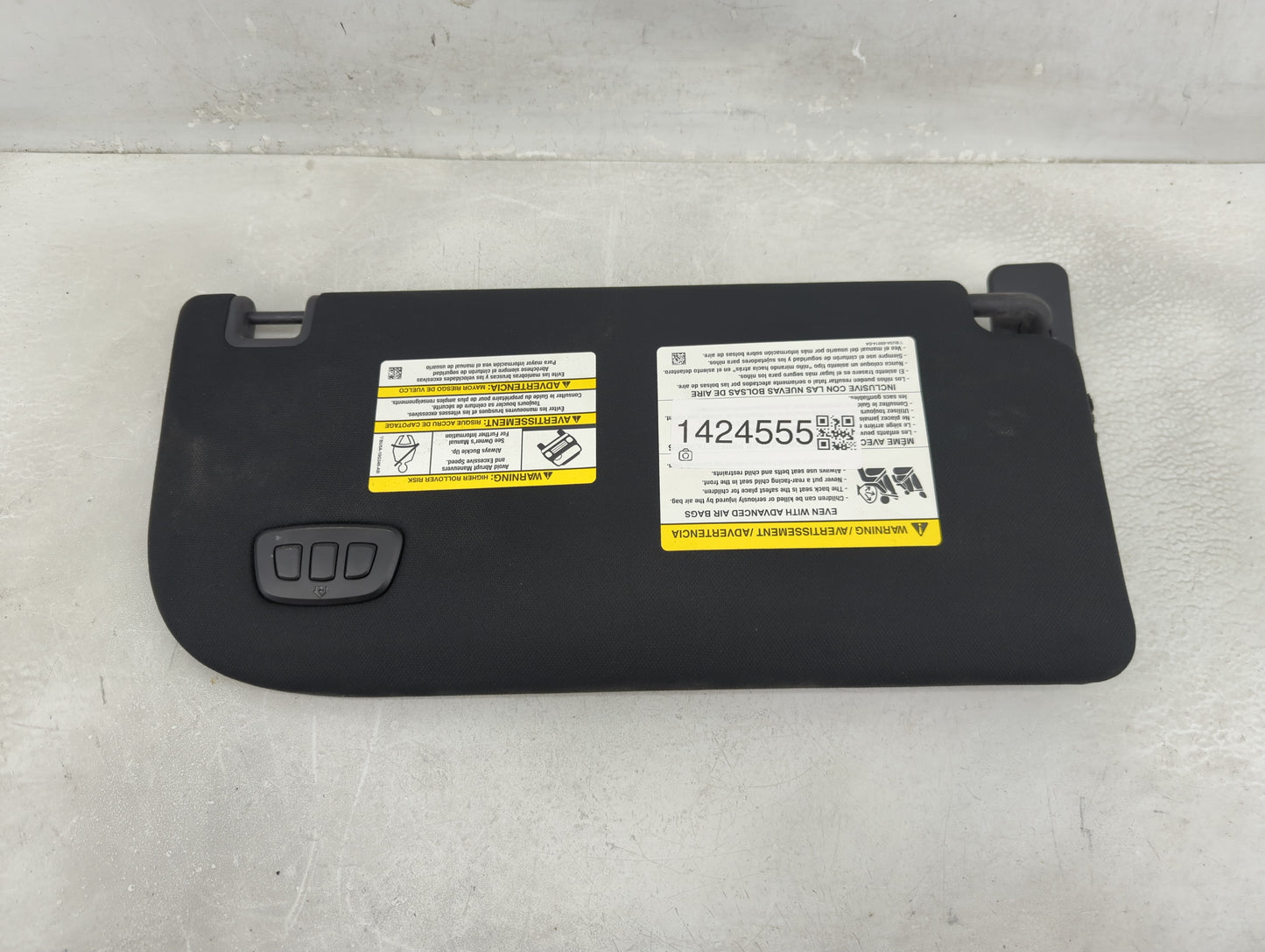 2015-2017 Ford F-150 Sun Visor Shade Replacement Driver Left Mirror Fits Fits 2015 2016 2017 OEM Used Auto Parts - Oemusedau