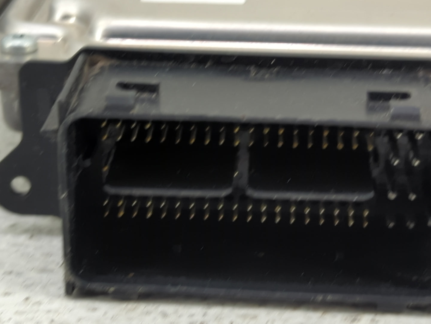 2015-2017 Ford F-150 PCM Engine Control Computer ECU ECM PCU OEM P/N:FL3A-12A650-APA GD9A-12B684-AA Fits OEM Used Auto Parts