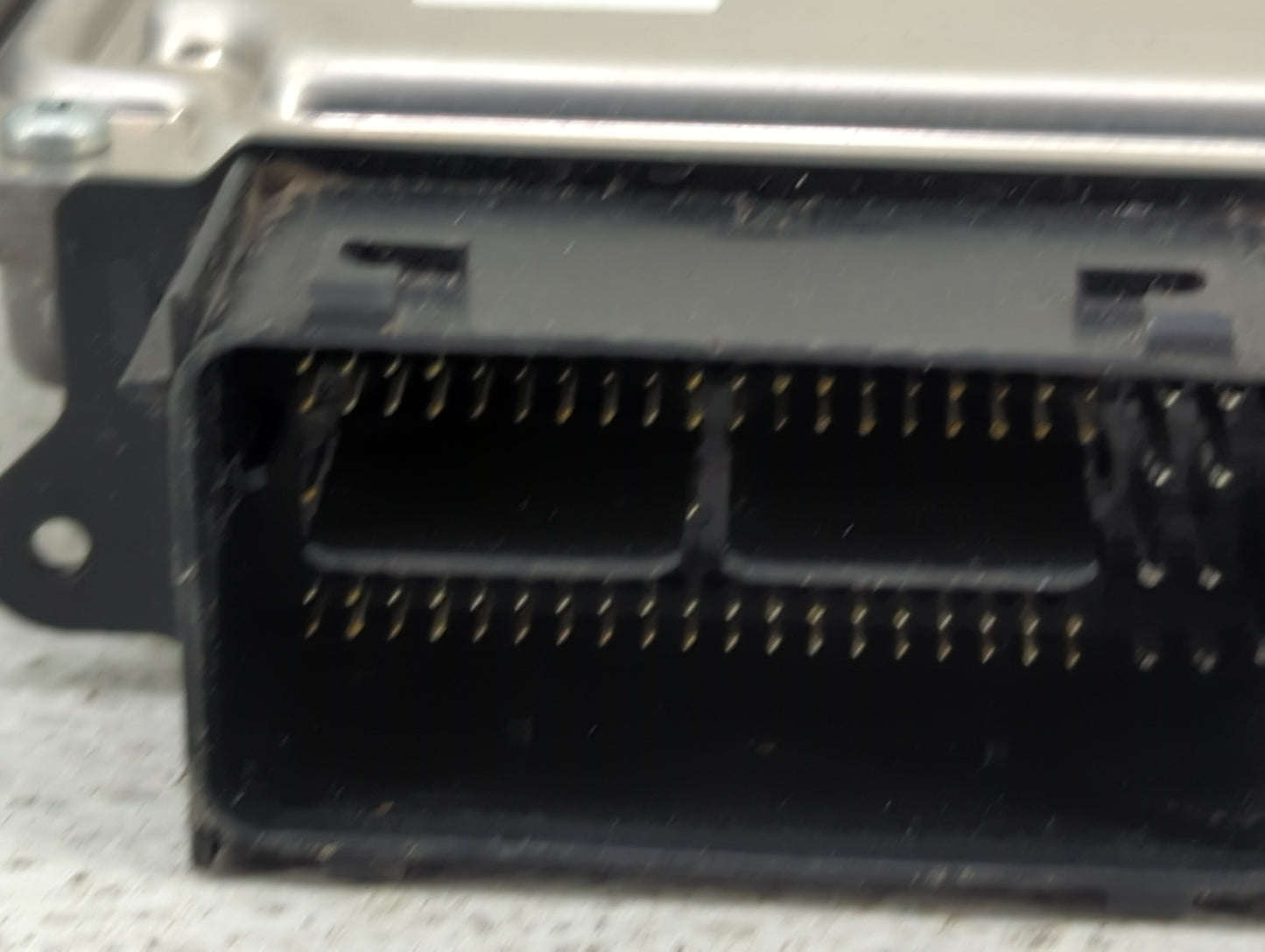 2015-2017 Ford F-150 PCM Engine Control Computer ECU ECM PCU OEM P/N:FL3A-12A650-APA GD9A-12B684-AA Fits OEM Used Auto Parts