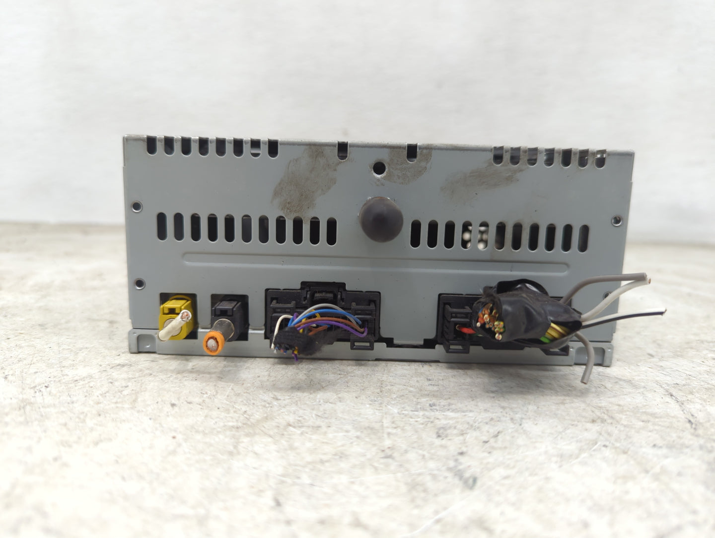 2015-2016 Ford F-150 Radio AM FM Cd Player Receiver Replacement P/N:PU-3640P-B FL3T-19C107-HG Fits Fits 2015 2016 OEM Used A