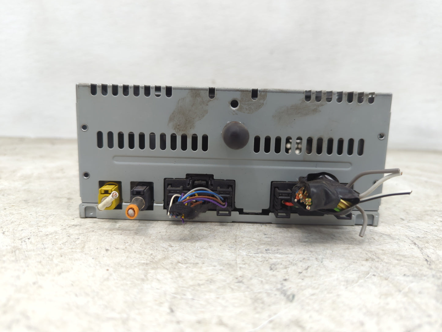 2015-2016 Ford F-150 Radio AM FM Cd Player Receiver Replacement P/N:PU-3640P-B FL3T-19C107-HG Fits Fits 2015 2016 OEM Used A