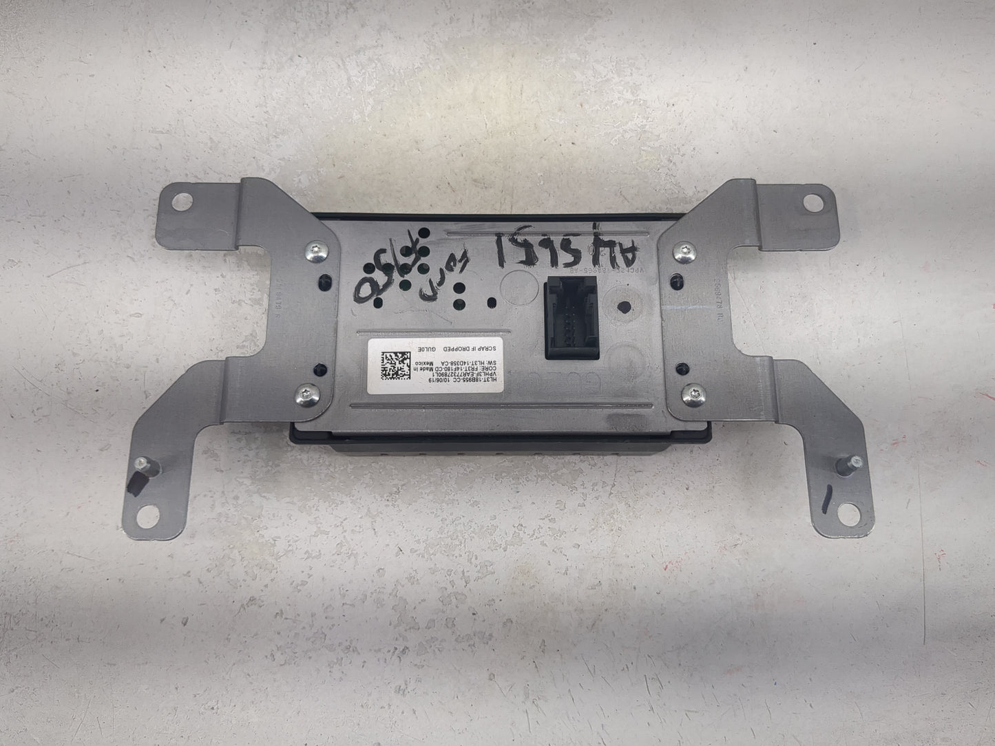 2018-2020 Ford F-150 Information Display Screen 1471183 - Oemusedautoparts1.com