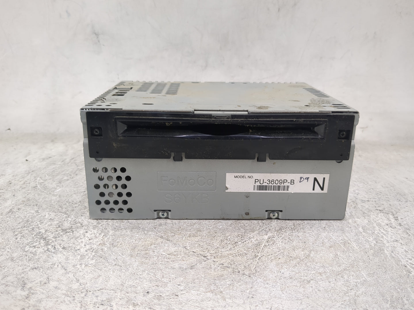 2015-2016 Ford F-150 Radio AM FM Cd Player Receiver Replacement P/N:PU-3609P-B FL3T-19C107-GG Fits Fits 2015 2016 OEM Used A