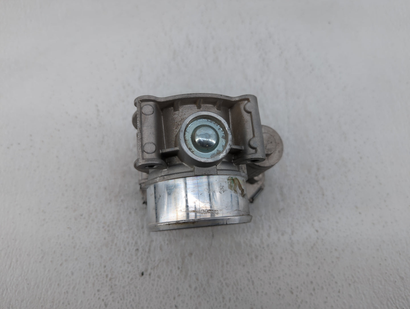 2015-2017 Ford F-150 Throttle Body P/N:GB8E 9F991 BC Fits Fits 2015 2016 2017 2018 2019 2020 OEM Used Auto Parts - Oemusedau