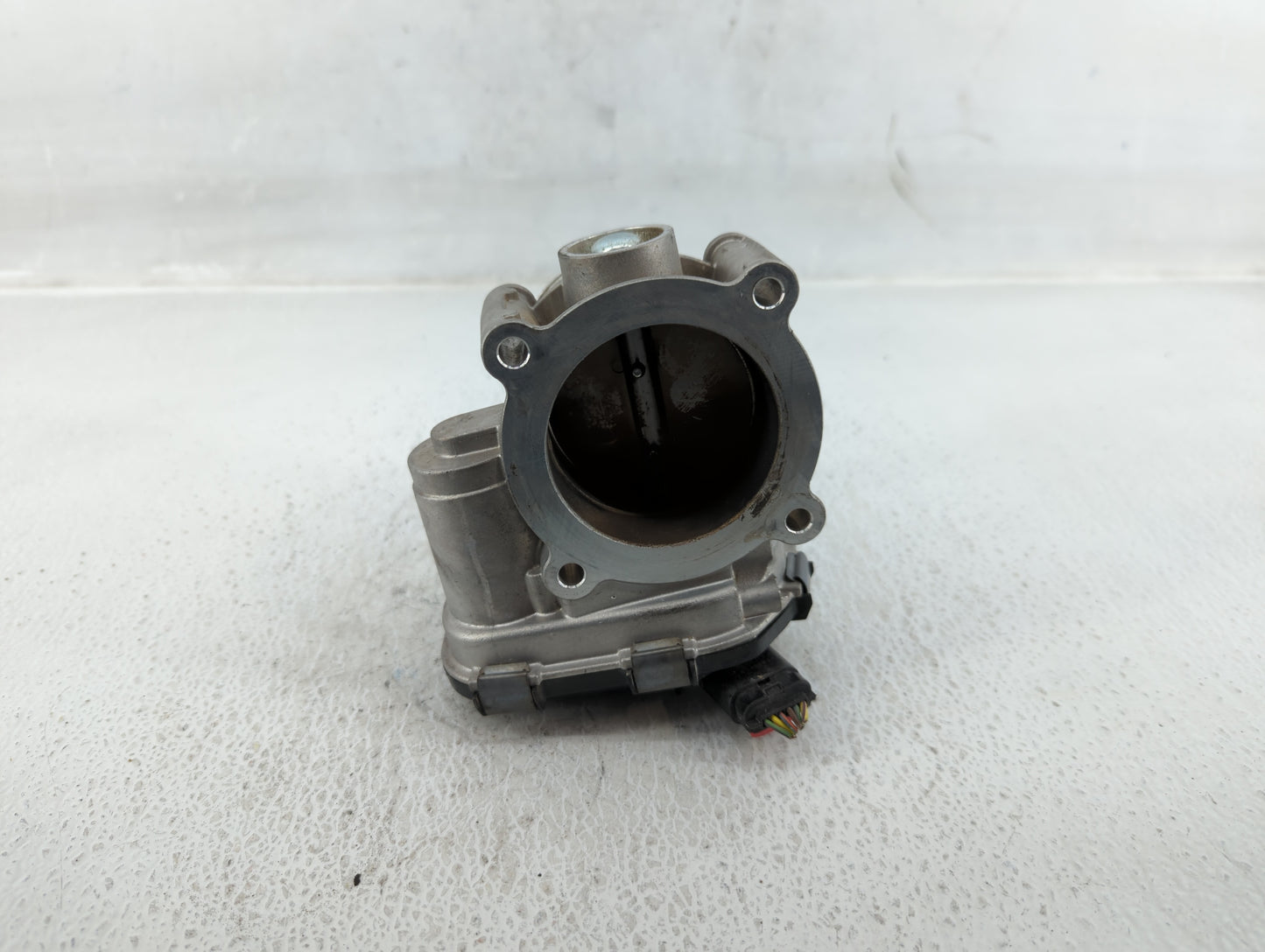 2015-2017 Ford F-150 Throttle Body P/N:GB8E 9F991 BC Fits Fits 2015 2016 2017 2018 2019 2020 OEM Used Auto Parts - Oemusedau