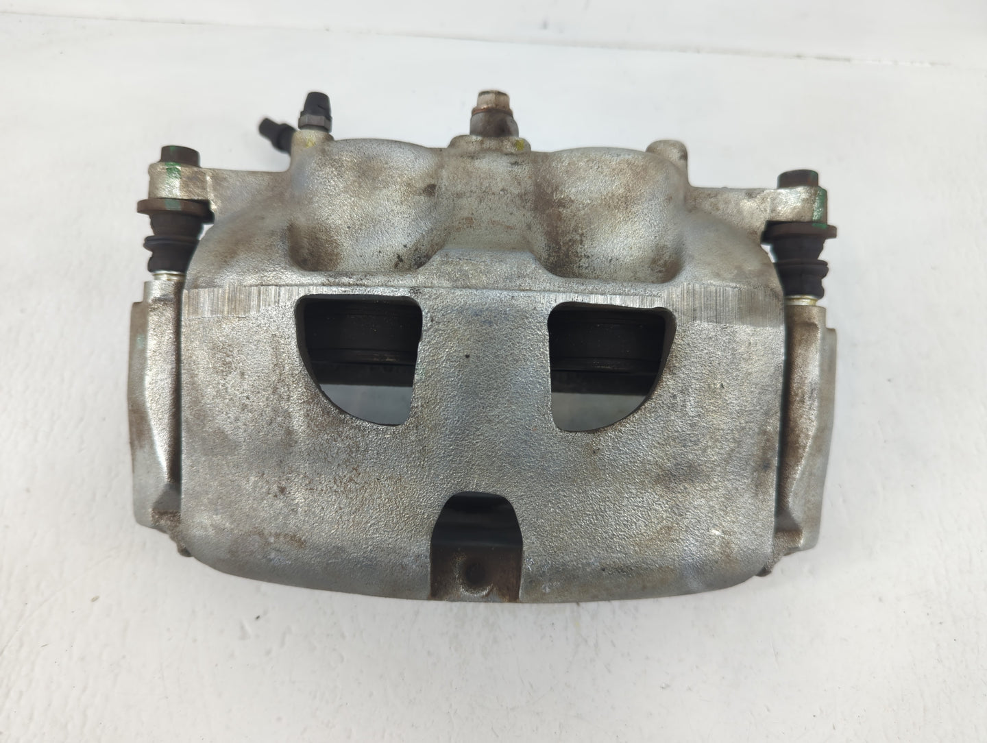 2015 Ford F-150 Front Passenger Right Brake Caliper - Oemusedautoparts1.com