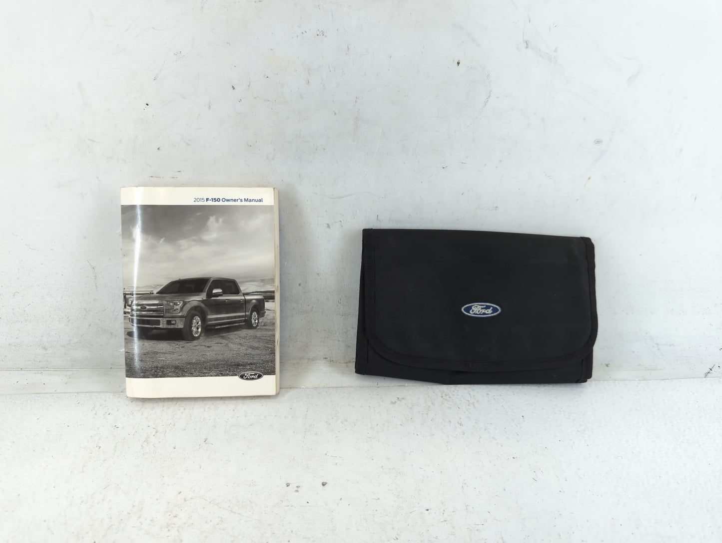 2015 Ford F-150 Owners Manual Book Guide P/N:PMFL3J19A321AA OEM Used Auto Parts - Oemusedautoparts1.com