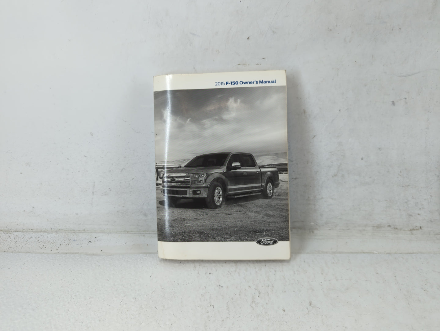 2015 Ford F-150 Owners Manual Book Guide P/N:PMFL3J19A321AA OEM Used Auto Parts - Oemusedautoparts1.com
