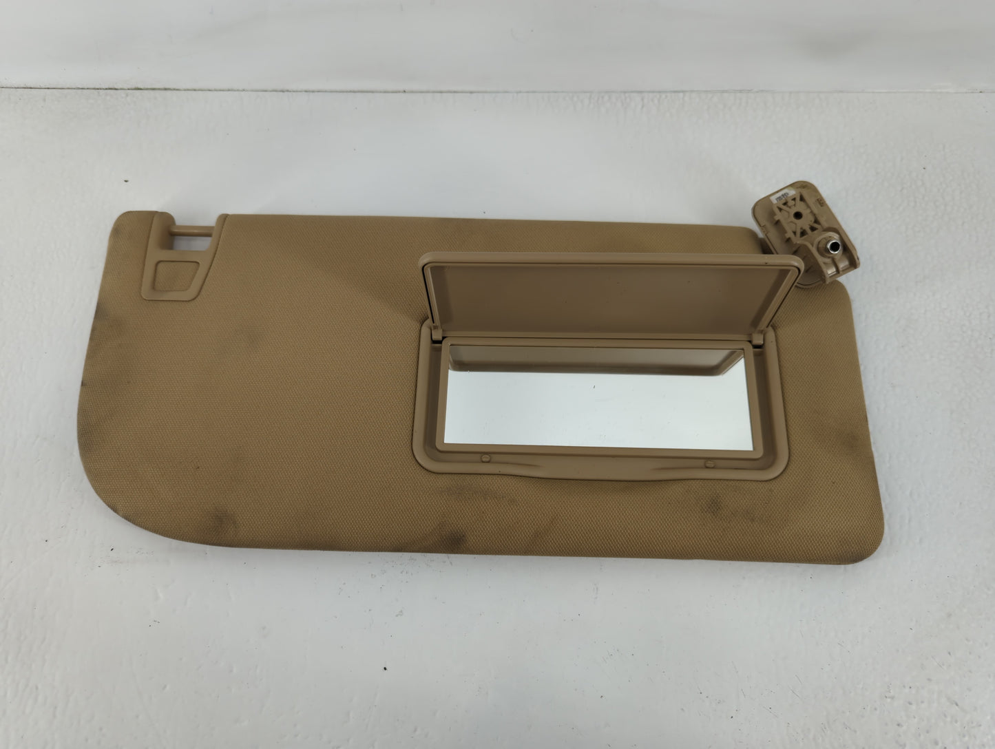 2015-2017 Ford F-150 Sun Visor Shade Replacement Passenger Right Mirror Fits Fits 2015 2016 2017 OEM Used Auto Parts - Oemus
