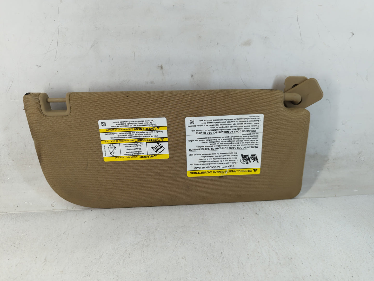 2015-2017 Ford F-150 Sun Visor Shade Replacement Driver Left Mirror Fits Fits 2015 2016 2017 OEM Used Auto Parts - Oemusedau