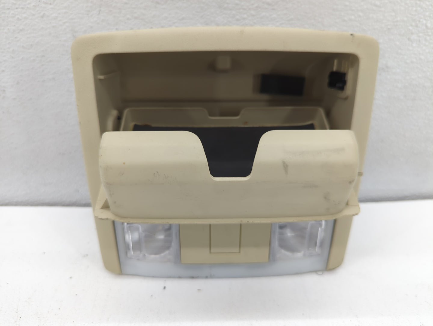 2015 Ford F-250 Overhead Roof Console - Oemusedautoparts1.com