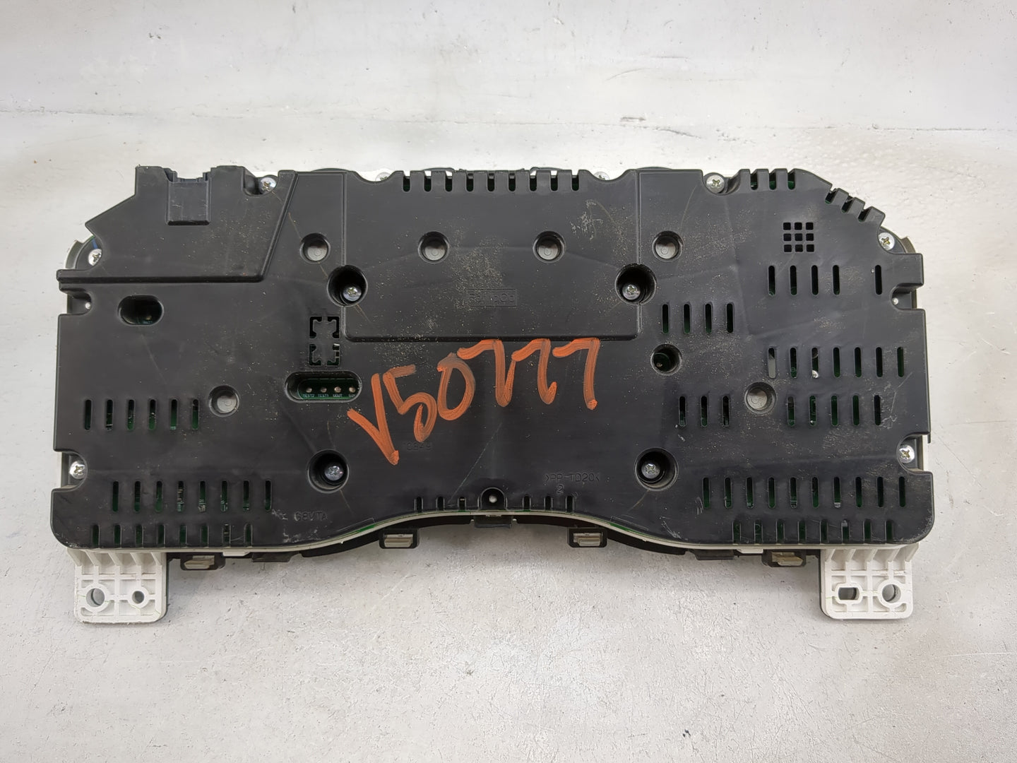 2015 Ford F-250 Super Duty Instrument Cluster Speedometer Gauges P/N:FC3T-10849-PC MX157560-8492 Miles: Fits OEM Used Auto P