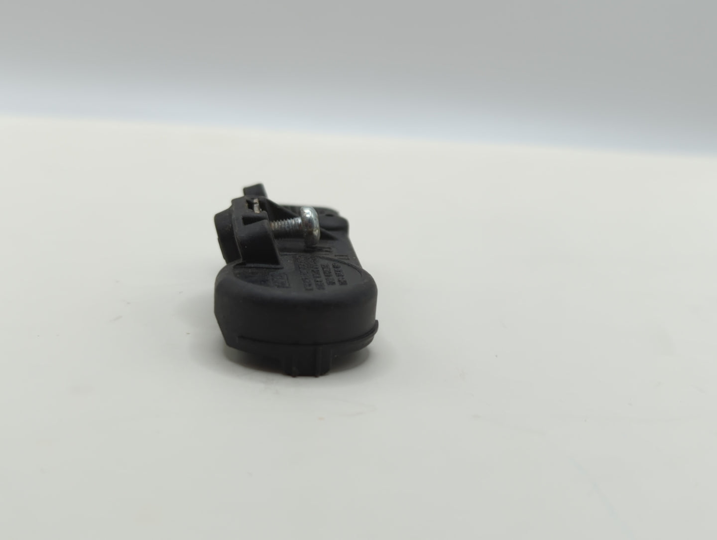 2015 Ford F-250 Super Duty Tire Pressure Monitoring System Sensor Tpms - Oemusedautoparts1.com