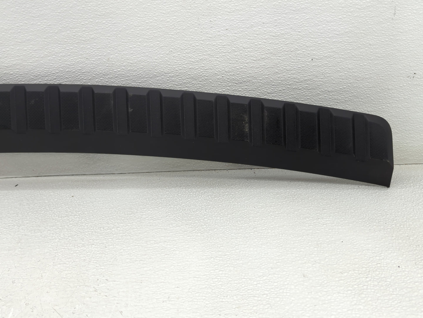 2011-2016 Ford F-250 Super Duty Front Bumper - Oem - Oemusedautoparts1.com