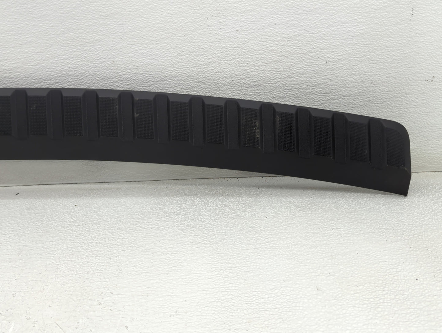 2011-2016 Ford F-250 Super Duty Front Bumper - Oem - Oemusedautoparts1.com
