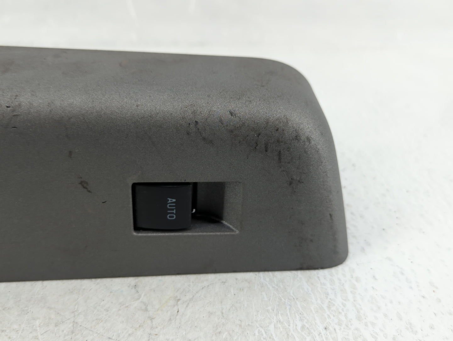 2015 Ford F-350 Super Duty Passenger Right Power Window Switch - Oemusedautoparts1.com