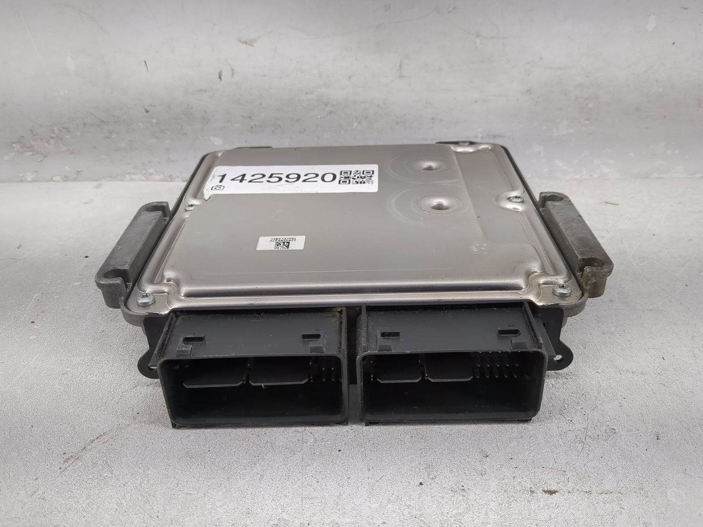 2015 Ford F150 PCM Engine Control Computer ECU ECM PCU OEM P/N:FL3A-12A650-APA GD9A-12B684-AA Fits Fits 2016 2017 2018 2019 