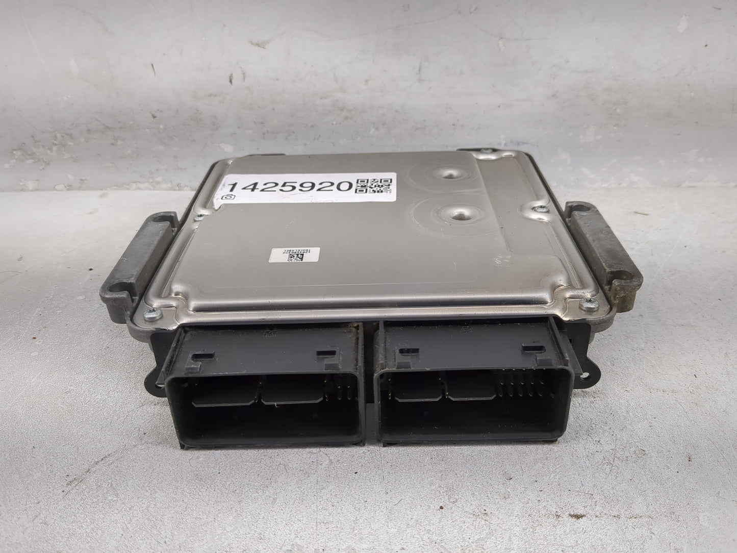 2015 Ford F150 PCM Engine Control Computer ECU ECM PCU OEM P/N:FL3A-12A650-APA GD9A-12B684-AA Fits Fits 2016 2017 2018 2019 