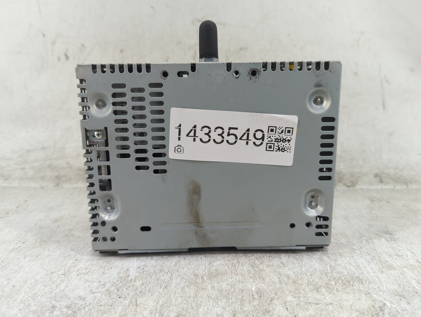2015 Ford F150 Radio AM FM Cd Player Receiver Replacement P/N:FL3T-19C107-HG PU-3640P-B Fits Fits 2016 OEM Used Auto Parts -
