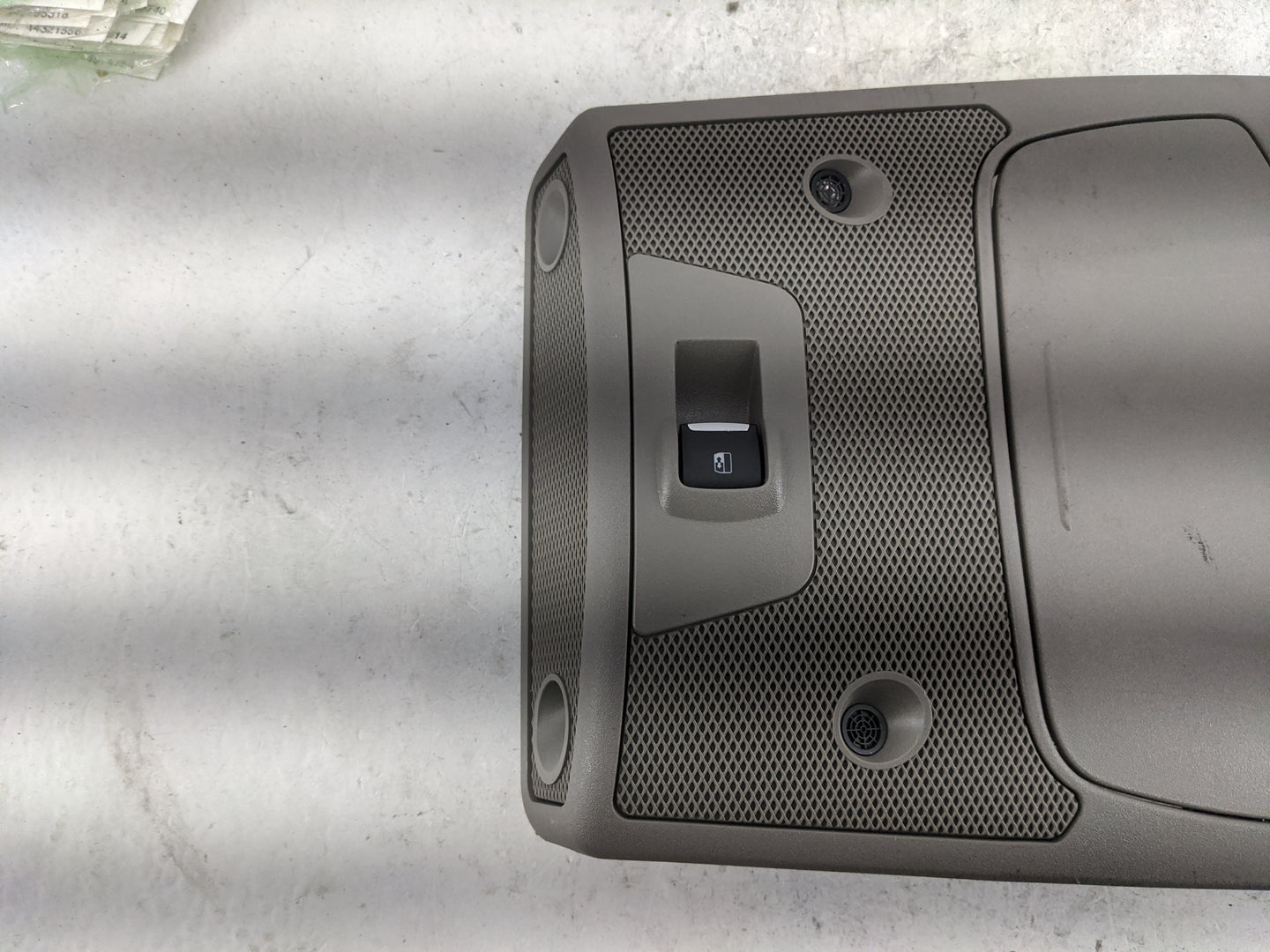 Ford F150 Overhead Console W/rear Climate Control Tan - Oemusedautoparts1.com