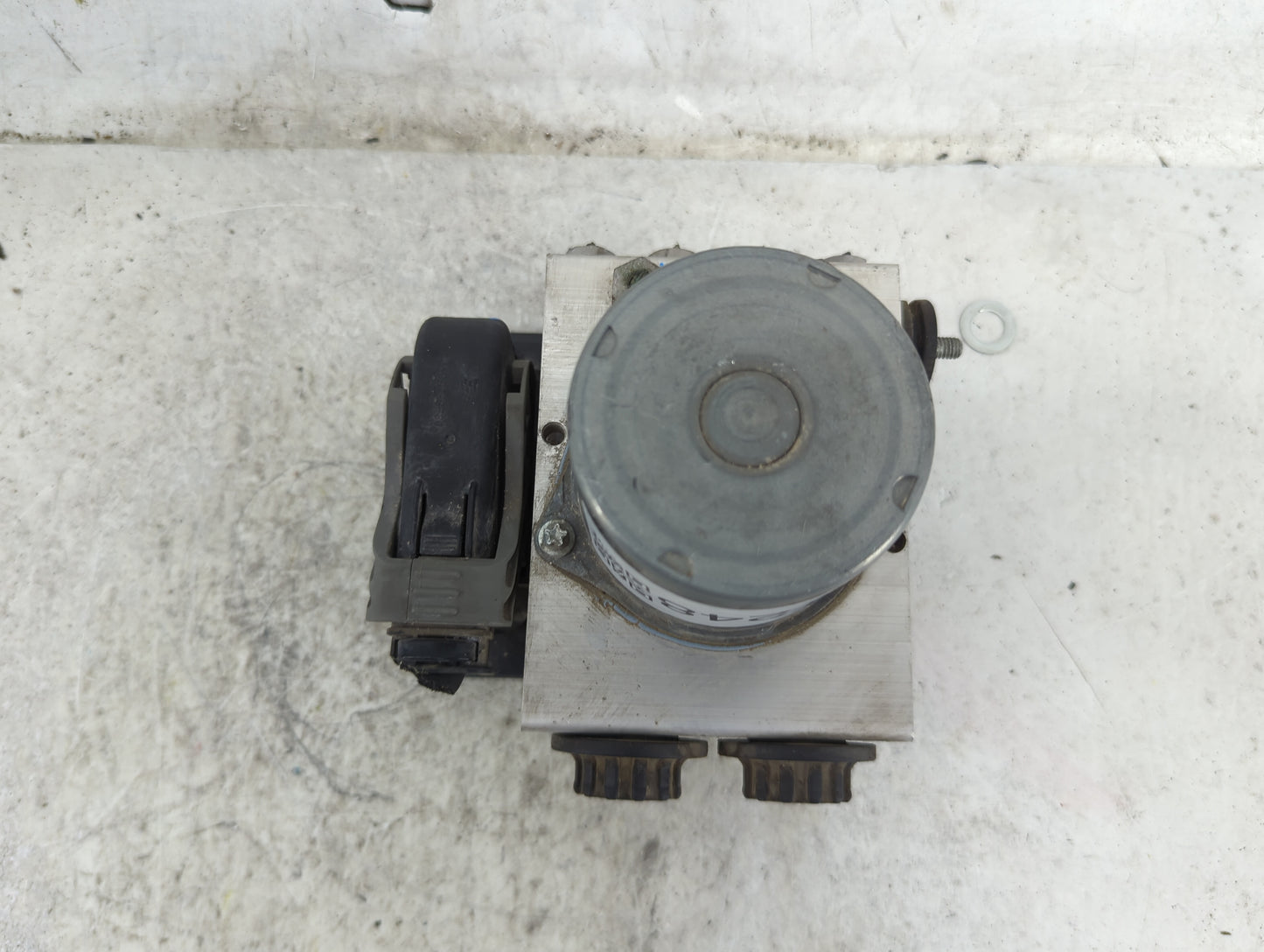 2015 Ford F150 ABS Pump Control Module Replacement P/N:EL3T-2C405-BA 16070373924, 0265255796, 0265956656 Fits Fits 2016 OEM 