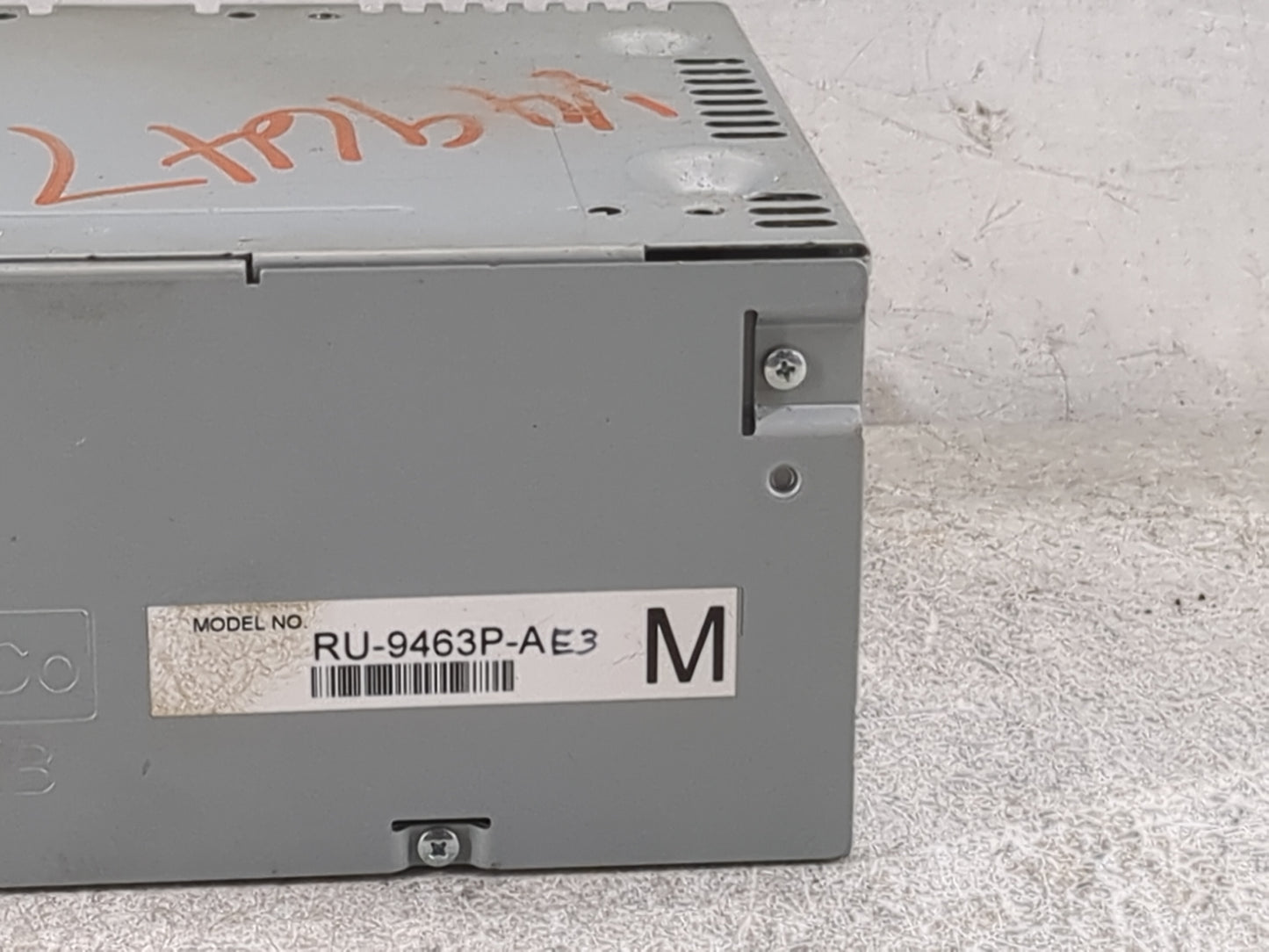 2015 Ford F150 Radio AM FM Cd Player Receiver Replacement P/N:RU-9463P-AE3 FL3T-18D832-BG, FL3T-18D832-BA Fits Fits 2016 201