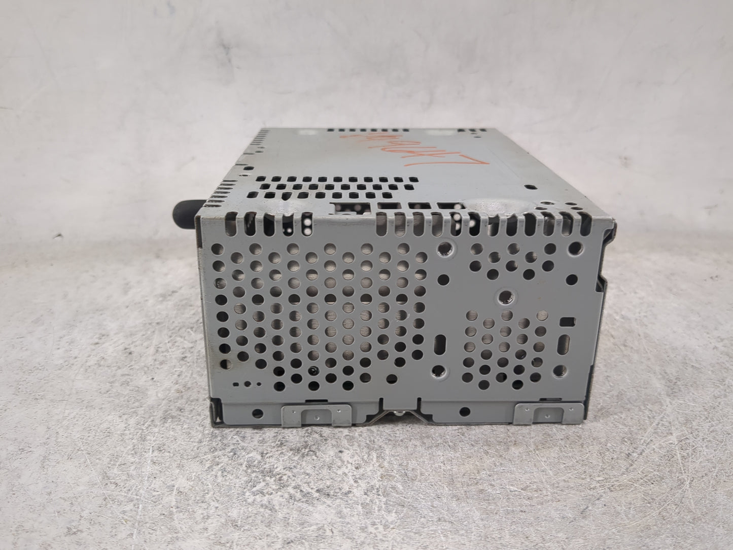 2015 Ford F150 Radio AM FM Cd Player Receiver Replacement P/N:RU-9463P-AE3 FL3T-18D832-BG, FL3T-18D832-BA Fits Fits 2016 201