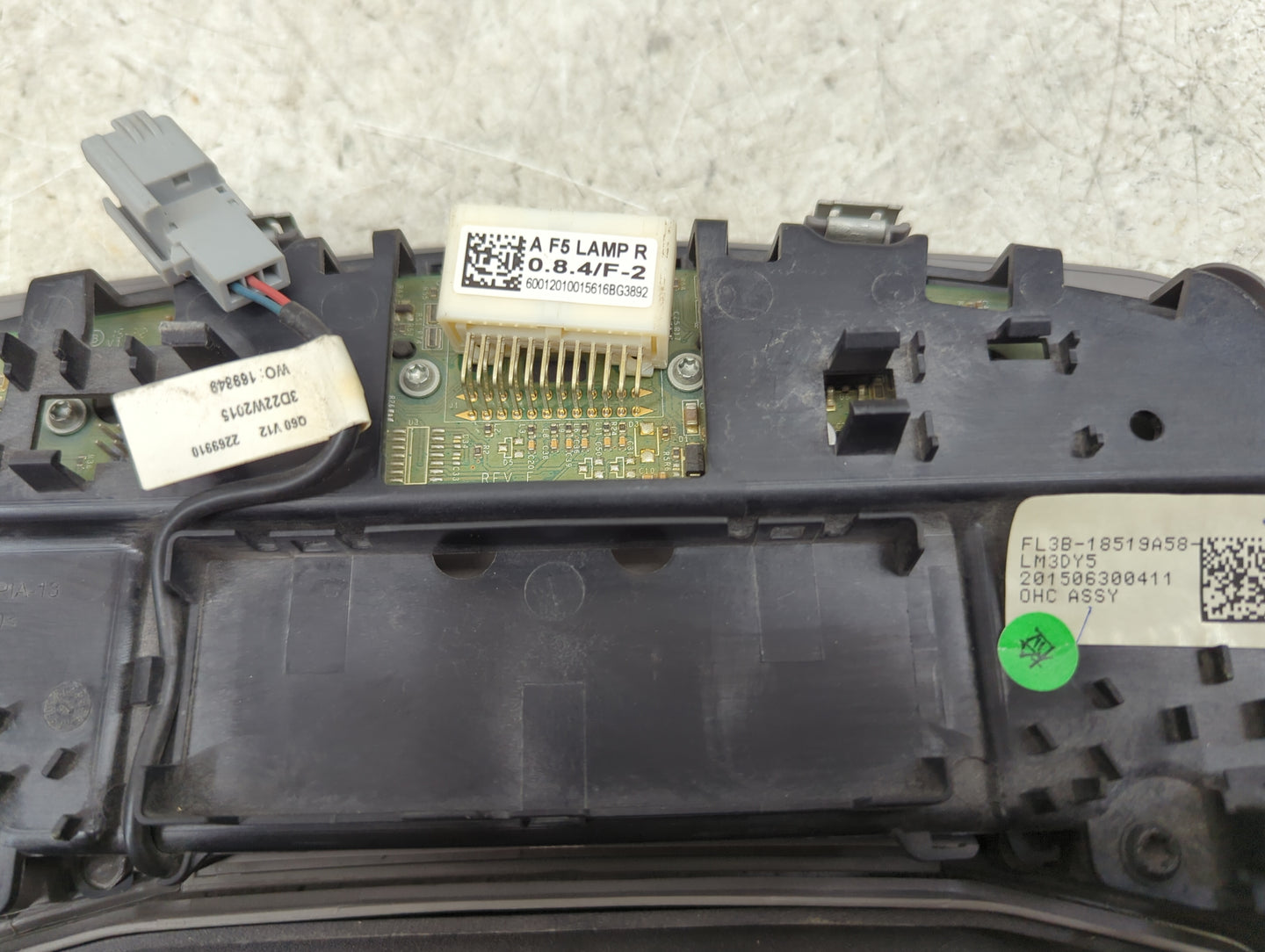 2015 Ford F150 Overhead Roof Console Tan - Oemusedautoparts1.com