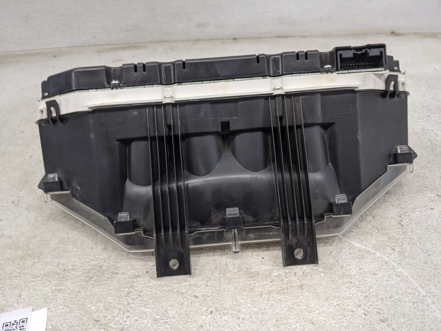 2015 Ford F250sd Instrument Cluster Speedometer Gauges P/N:FC3T-10849-AB MX151560-8481 Miles:88K Fits OEM Used Auto Parts - 
