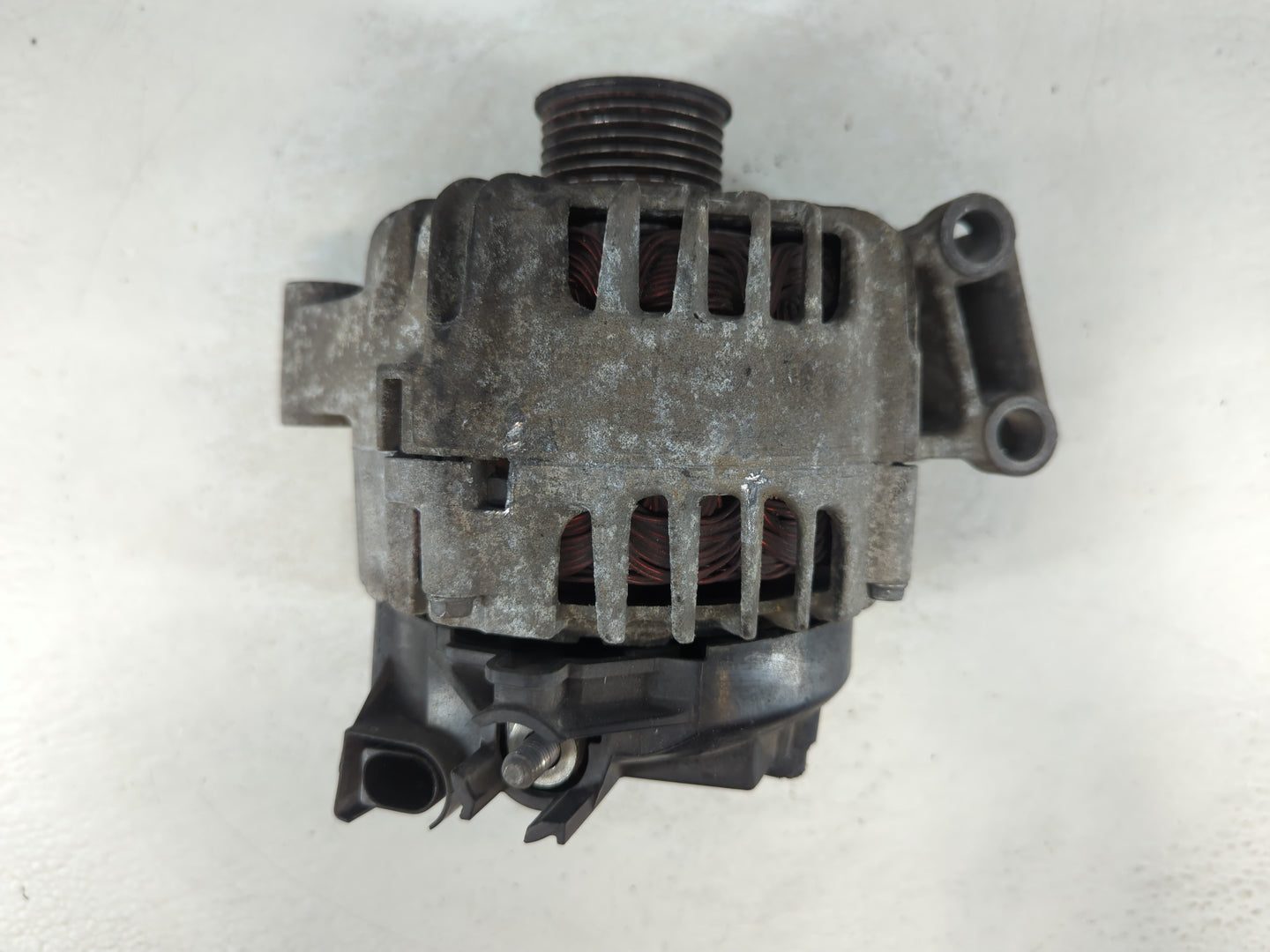 2011-2019 Ford Fiesta Alternator Replacement Generator Charging Assembly Engine OEM P/N:AE8T-10300-AA Fits OEM Used Auto Par