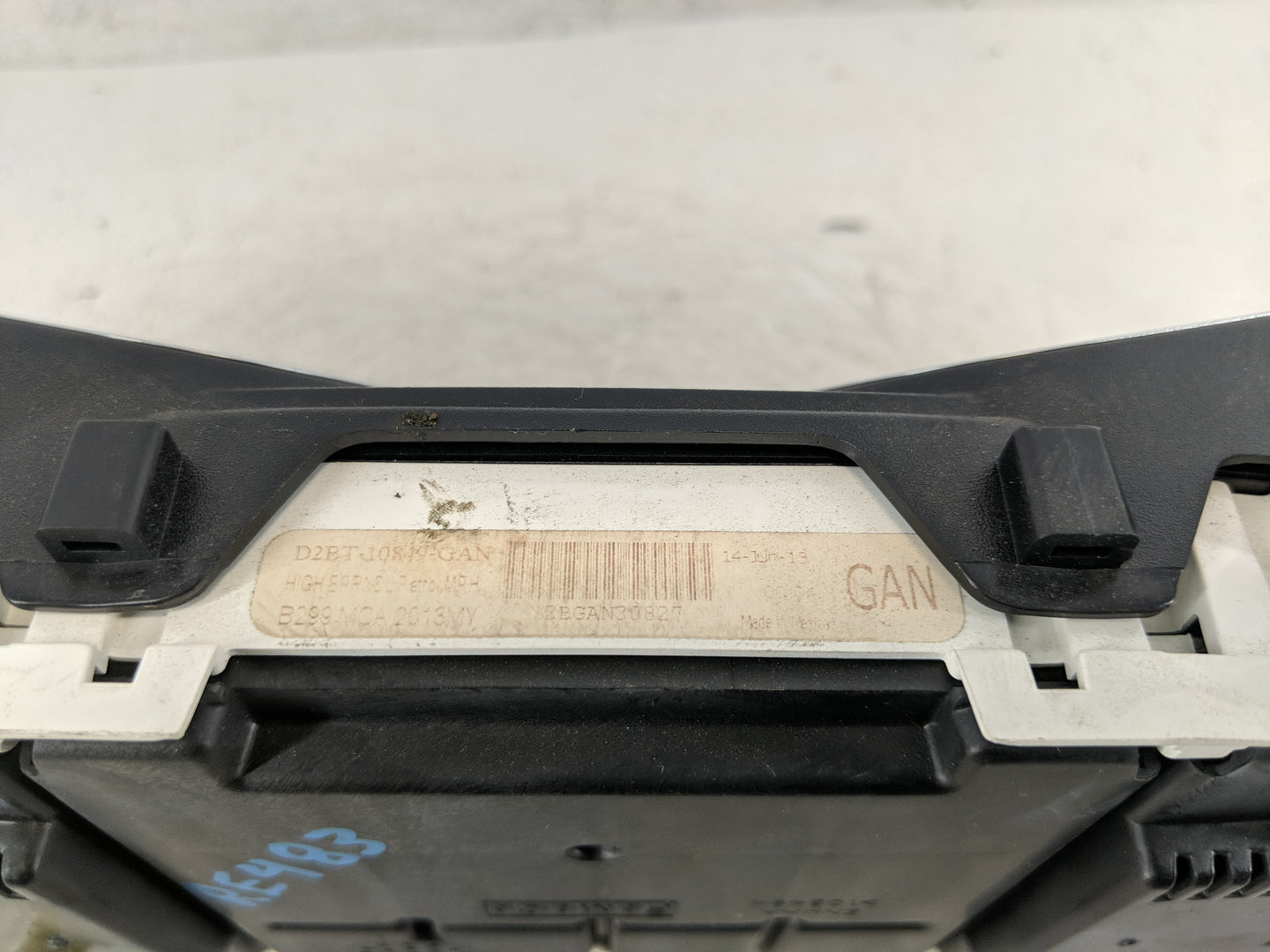 2014-2015 Ford Fiesta Instrument Cluster Speedometer Gauges P/N:D2BT-10849-GAN Fits Fits 2014 2015 OEM Used Auto Parts - Oem