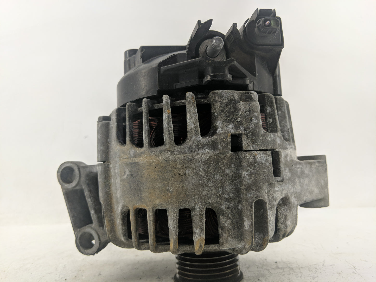 2011-2019 Ford Fiesta Alternator Replacement Generator Charging Assembly Engine OEM P/N:TG12C098 AE8T-10300-AA Fits OEM Used