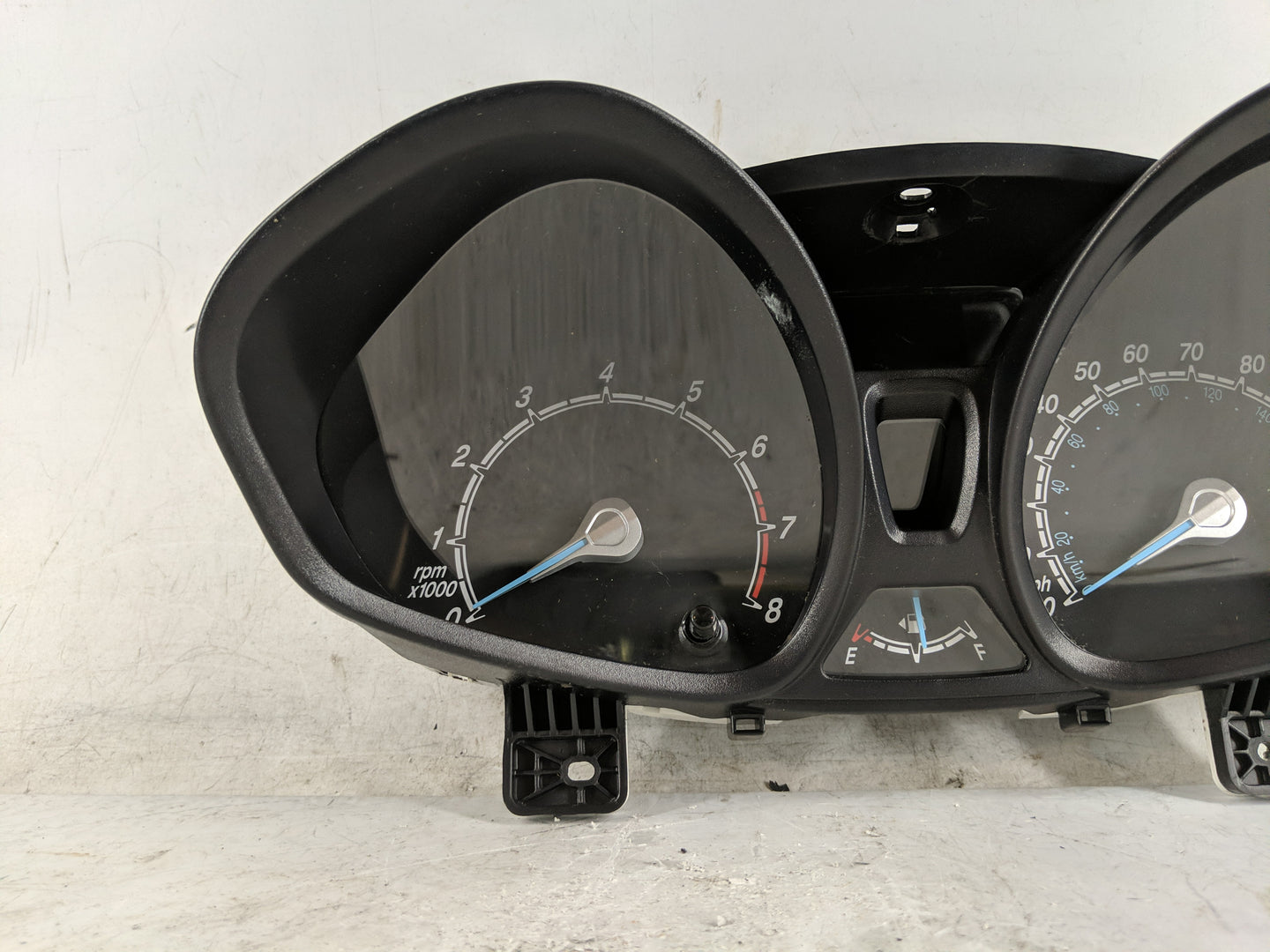 2014-2015 Ford Fiesta Instrument Cluster Speedometer Gauges P/N:D2BT-10849- Fits Fits 2014 2015 OEM Used Auto Parts - Oemuse