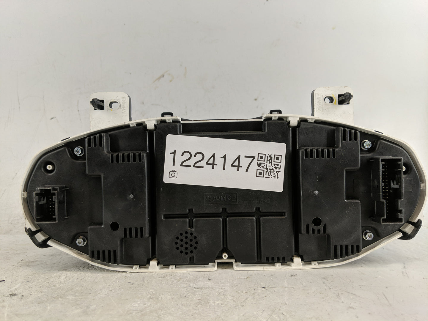 2014-2015 Ford Fiesta Instrument Cluster Speedometer Gauges P/N:D2BT-10849- Fits Fits 2014 2015 OEM Used Auto Parts - Oemuse