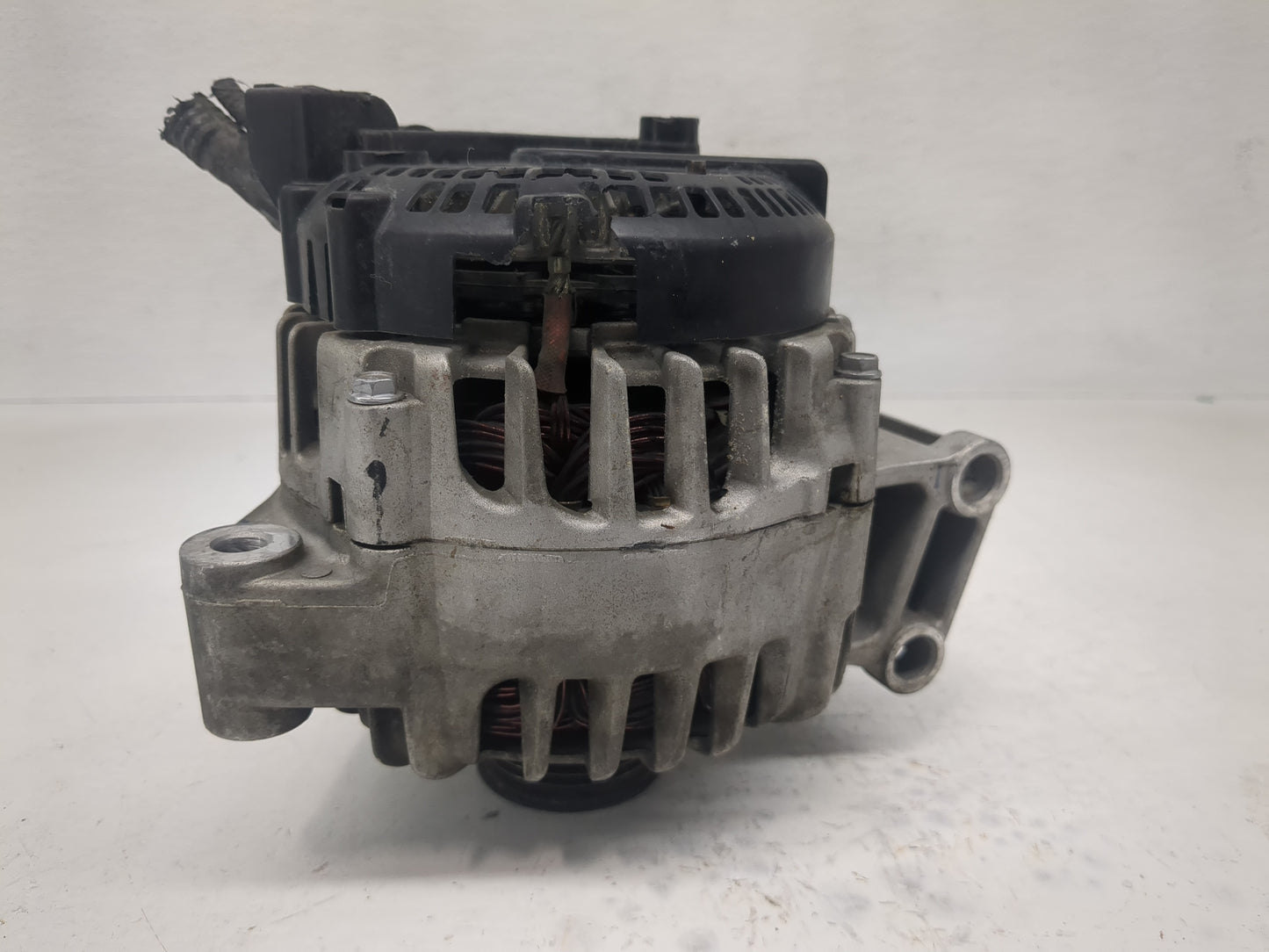 2011-2019 Ford Fiesta Alternator Replacement Generator Charging Assembly Engine OEM P/N:AE8T-10300-AA Fits OEM Used Auto Par