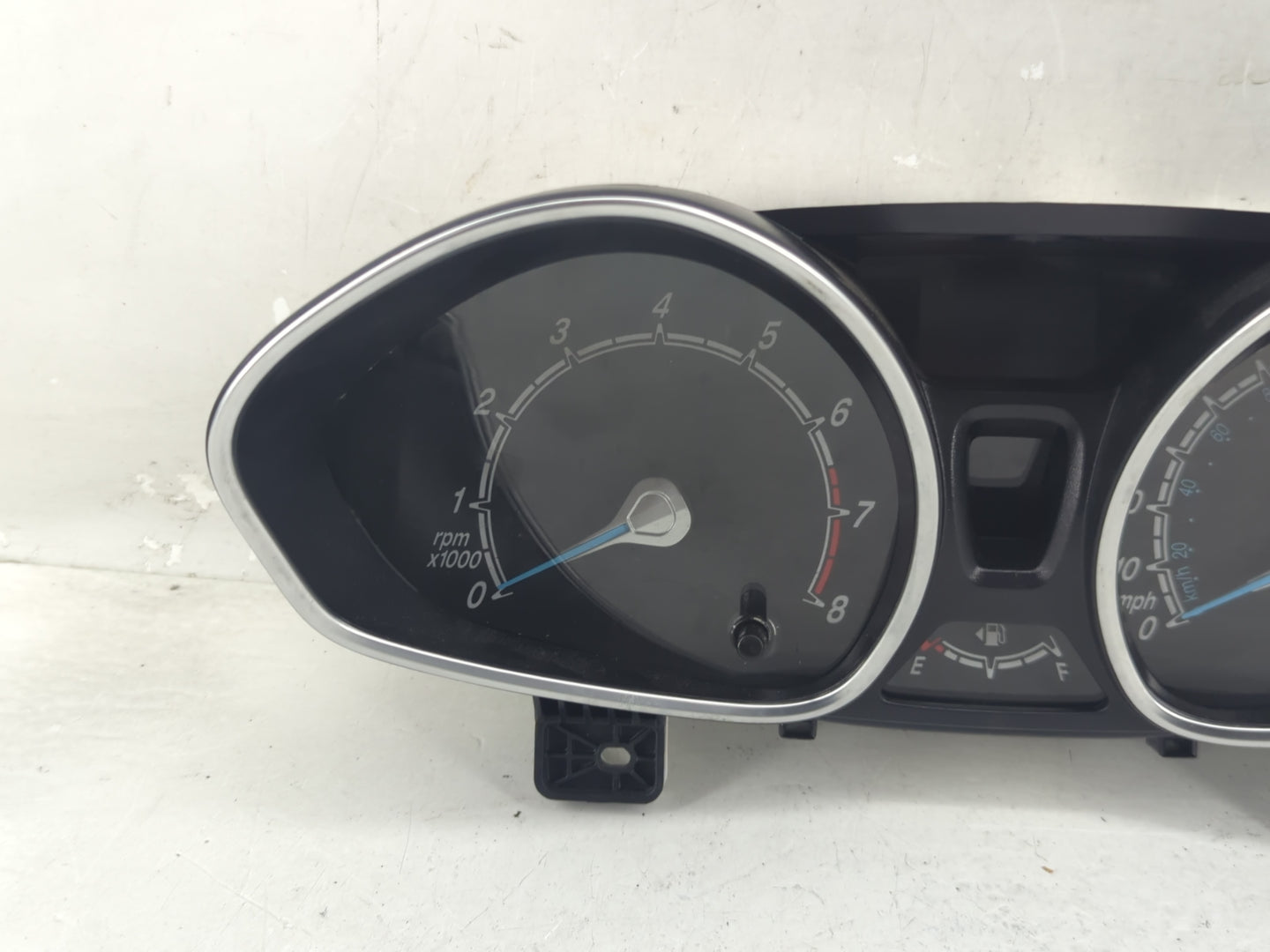 2015-2017 Ford Fiesta Instrument Cluster Speedometer Gauges Fits Fits 2015 2016 2017 OEM Used Auto Parts - Oemusedautoparts1
