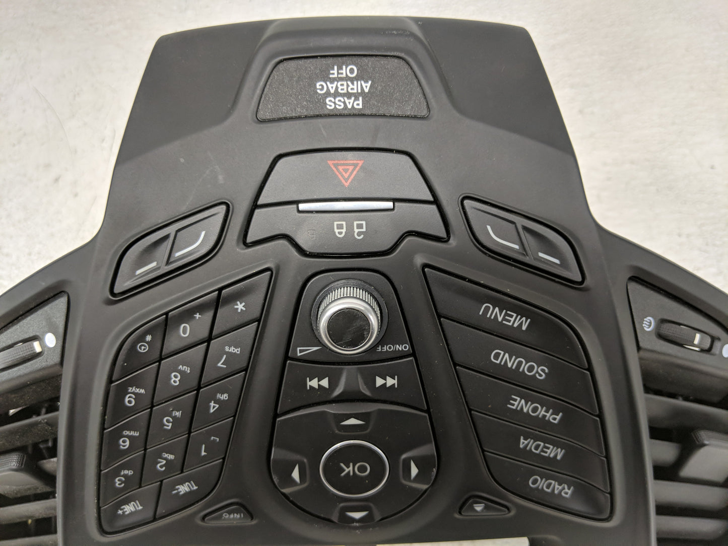 2015-2019 Ford Fiesta Radio Control Panel - Oemusedautoparts1.com
