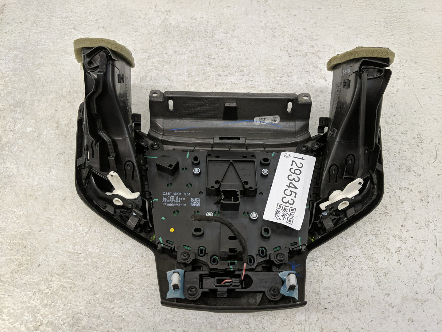 2015-2019 Ford Fiesta Radio Control Panel - Oemusedautoparts1.com