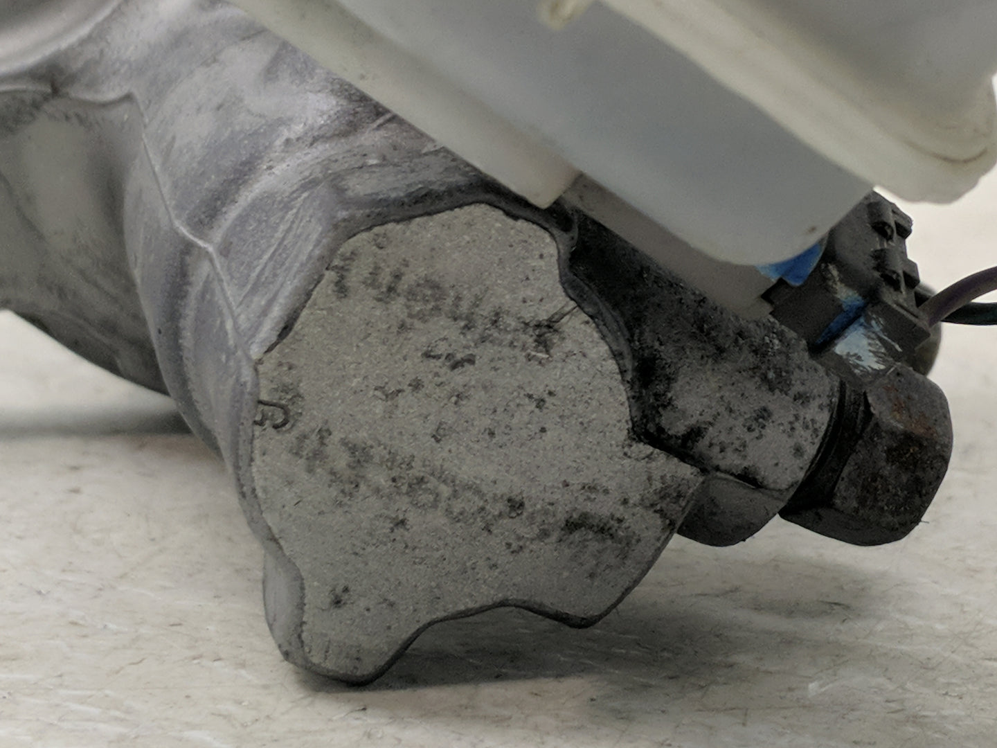 2011-2019 Ford Fiesta Brake Master Cylinder - Oemusedautoparts1.com