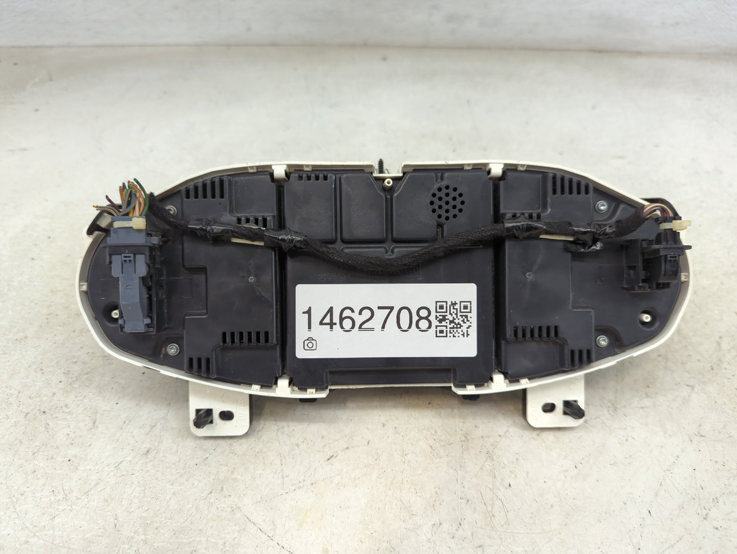 2015-2017 Ford Fiesta Instrument Cluster Speedometer Gauges Miles: Fits Fits 2015 2016 2017 OEM Used Auto Parts - Oemusedaut