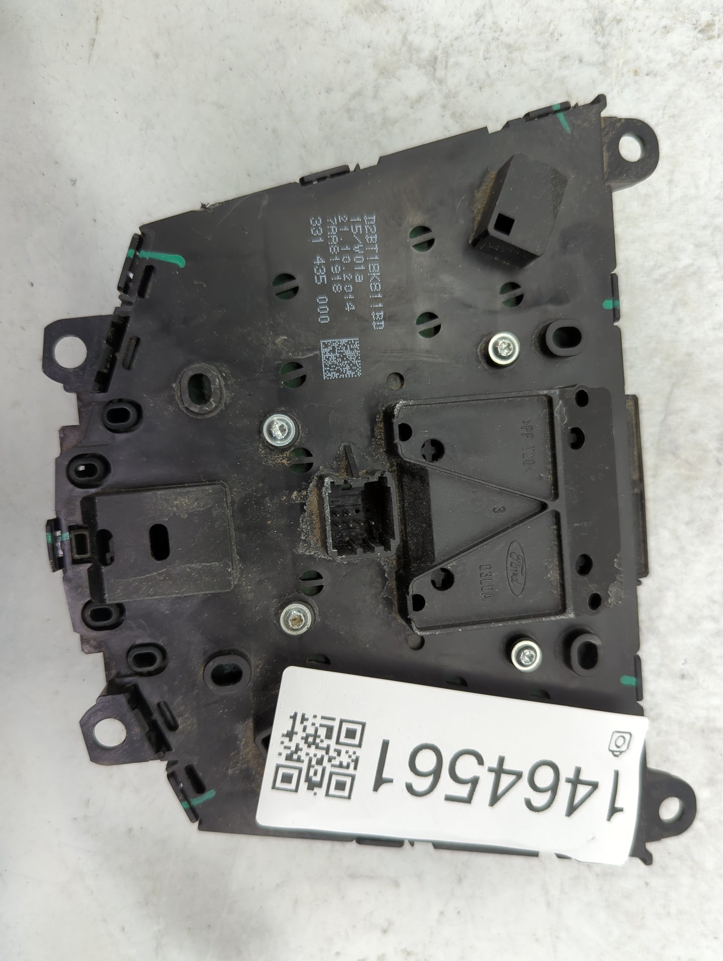 2015-2019 Ford Fiesta Radio Control Panel 1464561 - Oemusedautoparts1.com