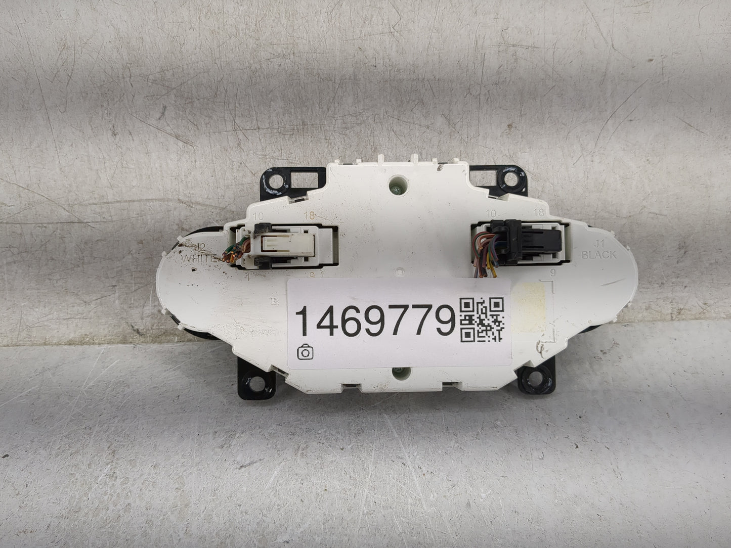 2014-2016 Ford Fiesta Climate Control Module Temperature AC/Heater Replacement Fits Fits 2014 2015 2016 OEM Used Auto Parts 