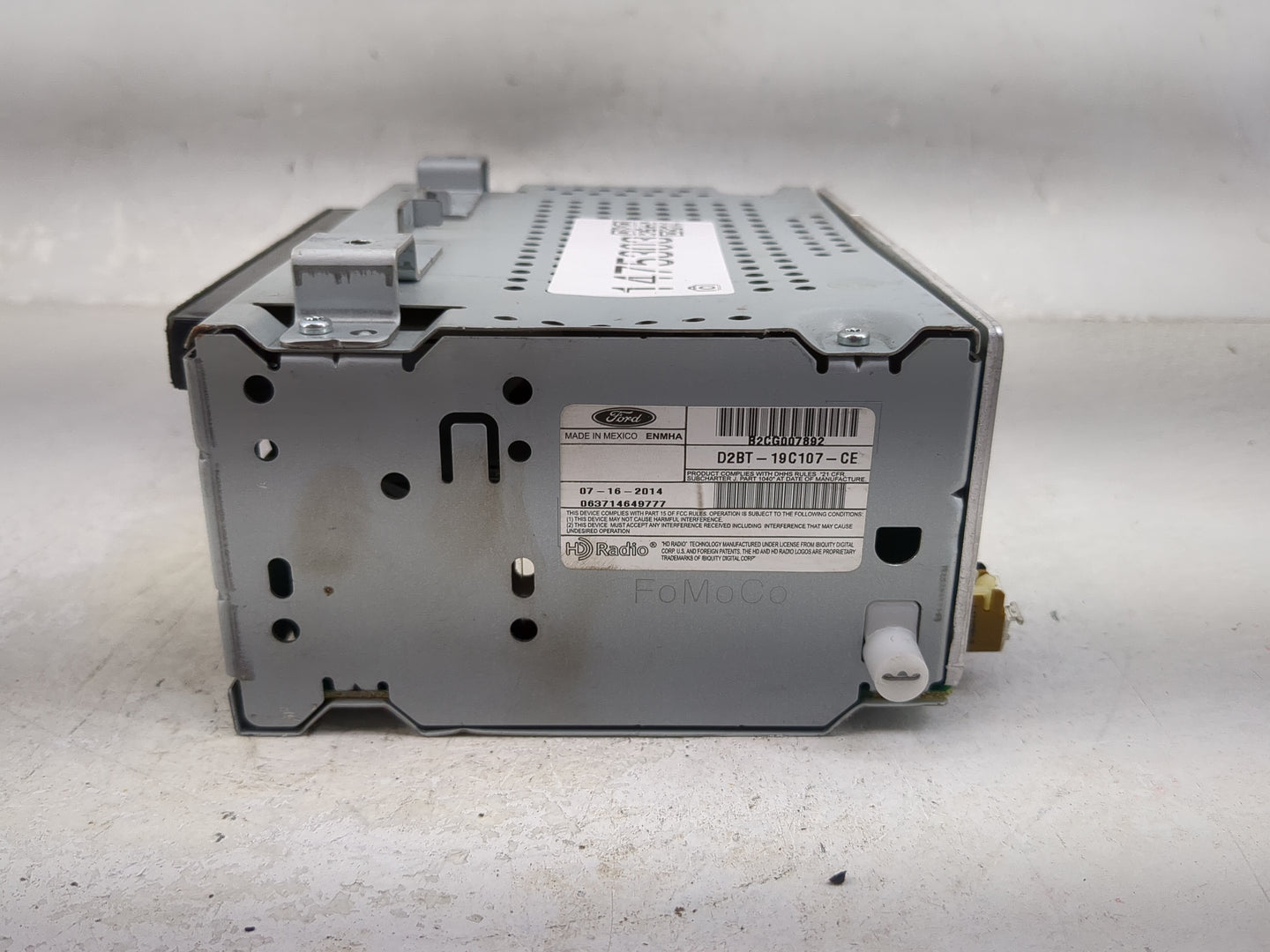 2014-2015 Ford Fiesta Radio AM FM Cd Player Receiver Replacement P/N:D2BT-19C107-CE B2CG007892 Fits Fits 2014 2015 OEM Used 