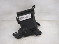 2014-2019 Ford Fiesta Fusebox Fuse Box Panel Relay Module P/N:9L2T-14B192-AA BT2T-14B192-AA Fits OEM Used Auto Parts - Oemus