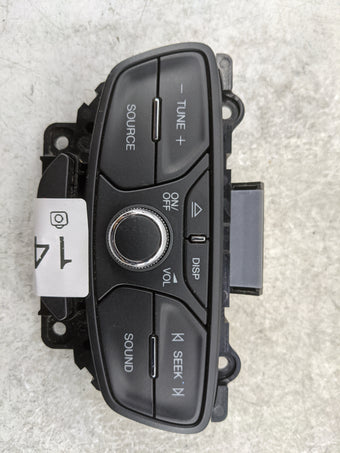 compare product 2014-2016 Ford Fiesta Radio AM FM Cd Player Receiver Replacement P/N:XXXX-18K811-XX D3L0A Fits Fits 2014 2015 2016 OEM Used Auto Parts