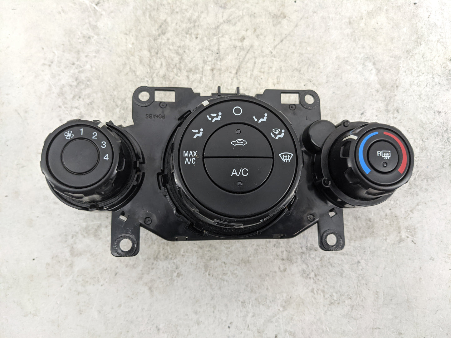 2014-2019 Ford Fiesta Climate Control Module Temperature AC/Heater Replacement P/N:D2BT 19980 AE Fits OEM Used Auto Parts - 