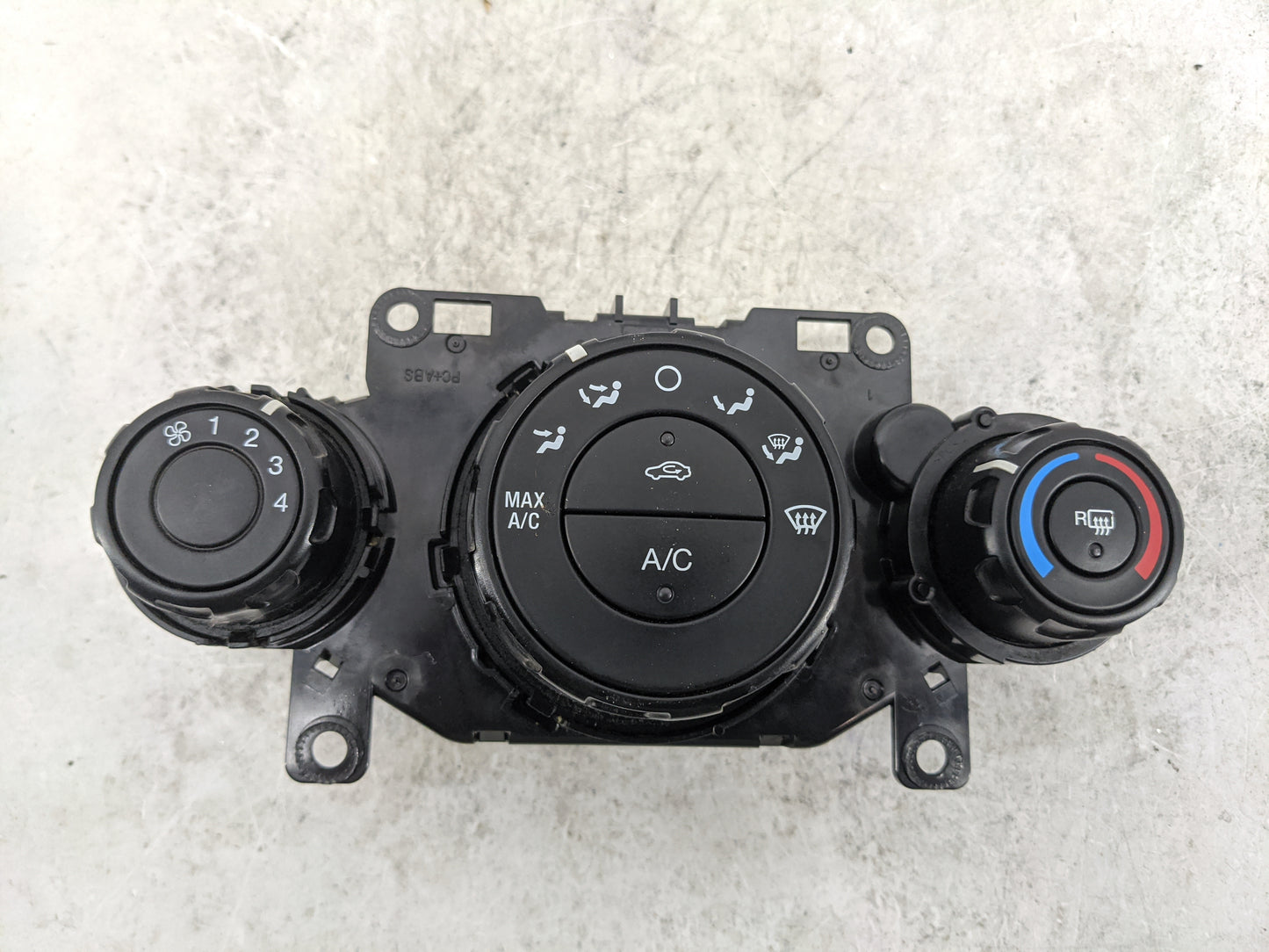 2014-2019 Ford Fiesta Climate Control Module Temperature AC/Heater Replacement P/N:D2BT 19980 AE Fits OEM Used Auto Parts - 