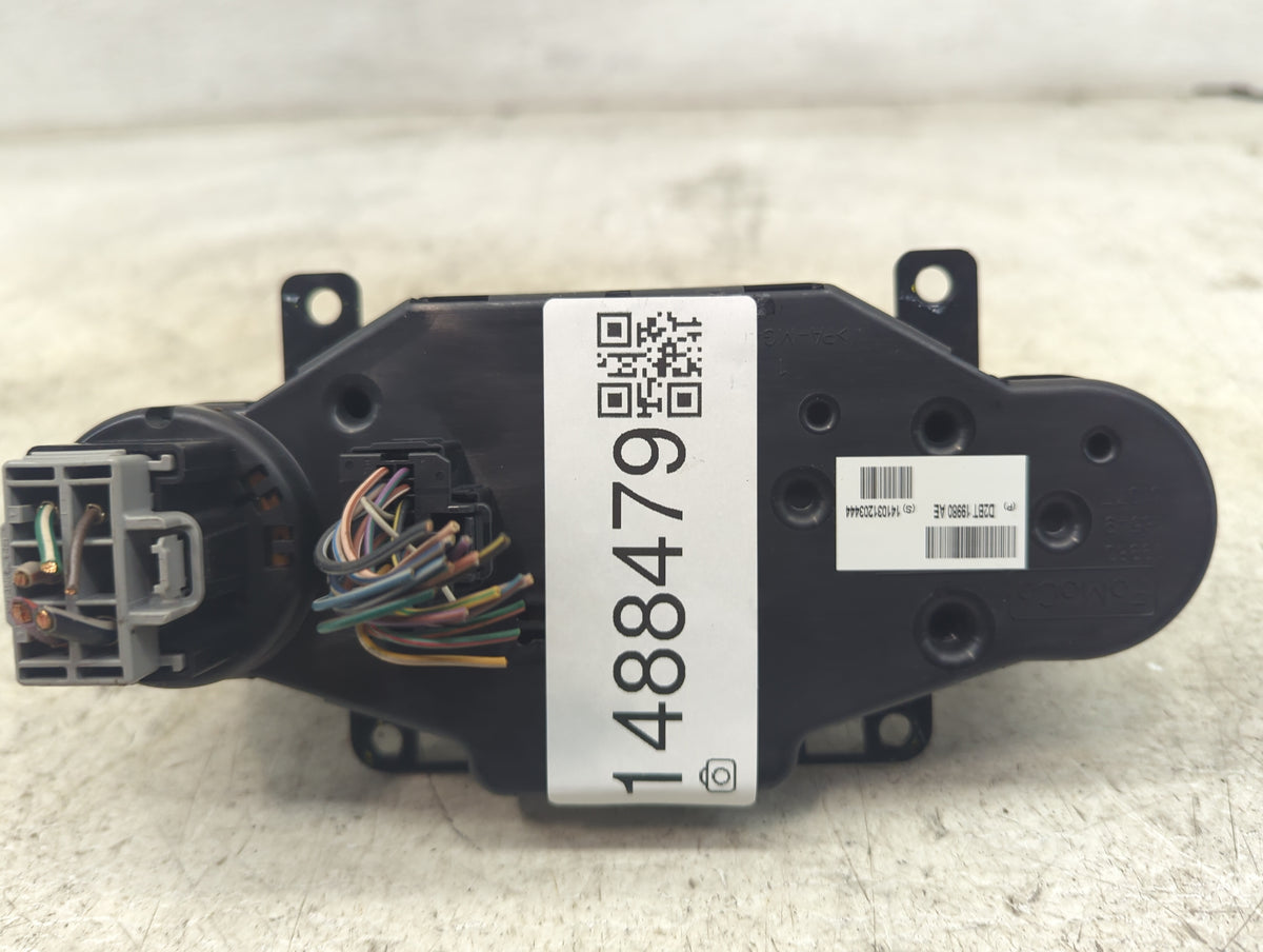 2014-2019 Ford Fiesta Climate Control Module Temperature AC/Heater Replacement P/N:D2BT 19980 AE Fits OEM Used Auto Parts - 