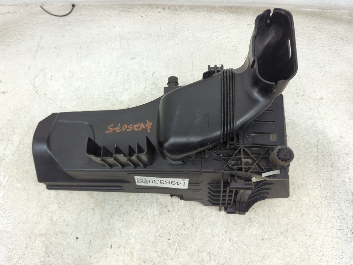 2014-2017 Ford Fiesta Air Cleaner Intake-duct Hose Tube 1498339 - Oemusedautoparts1.com