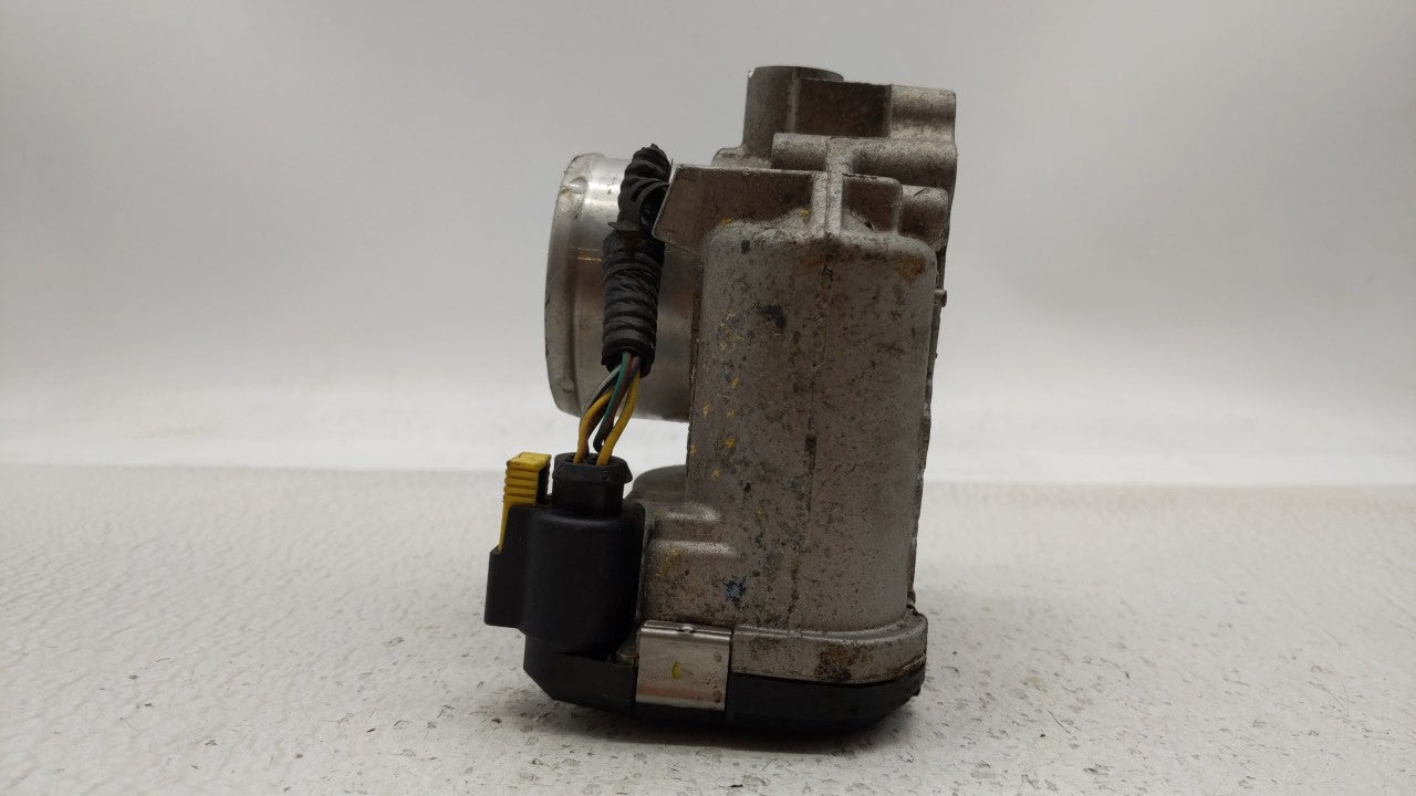 2014-2019 Ford Fiesta Throttle Body P/N:0 280 750 535 7S7G-9F991-CA Fits Fits 2013 2014 2015 2016 2017 2018 2019 OEM Used Au